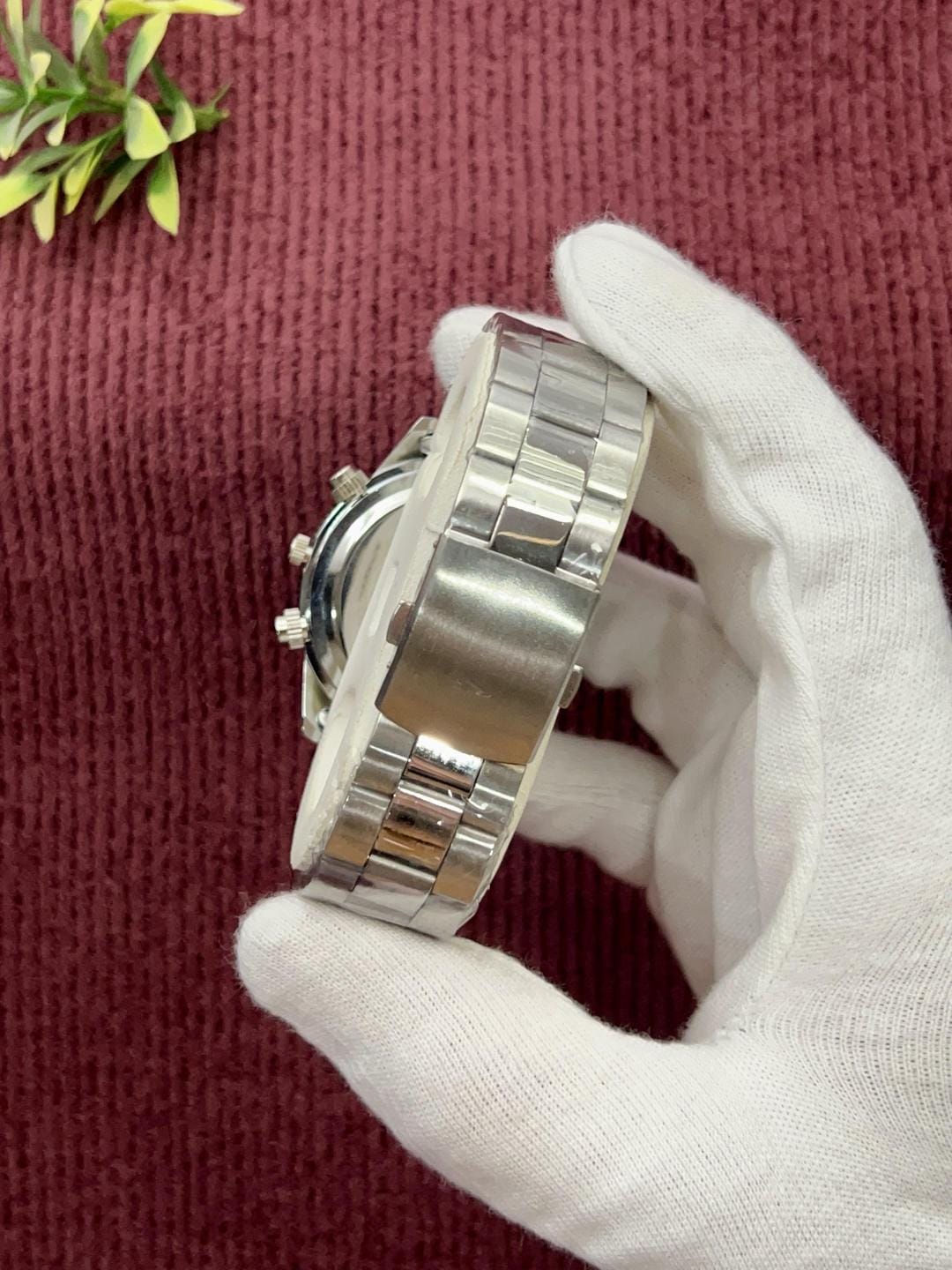 Men’s Chronograph Watch with Stainless Steel Chain Strap Golden, Silver